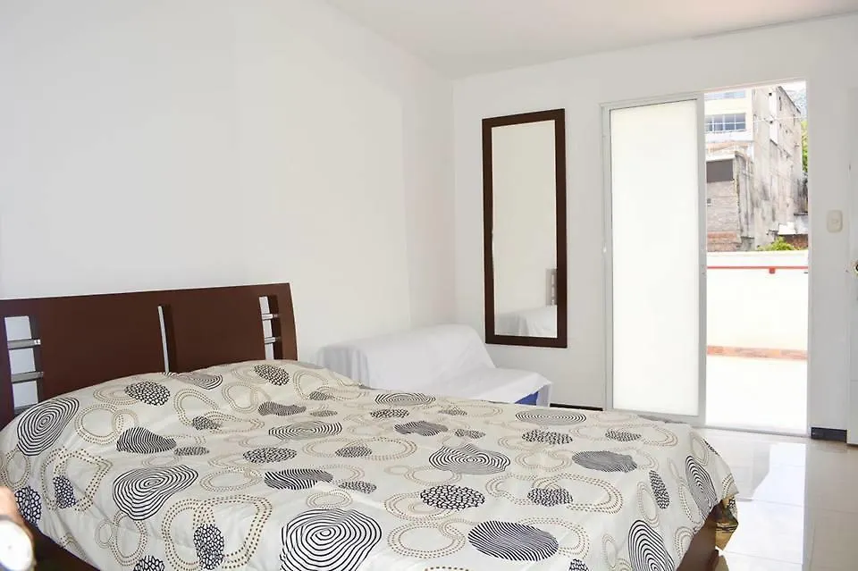 Apartaestudios Amoblados Cali